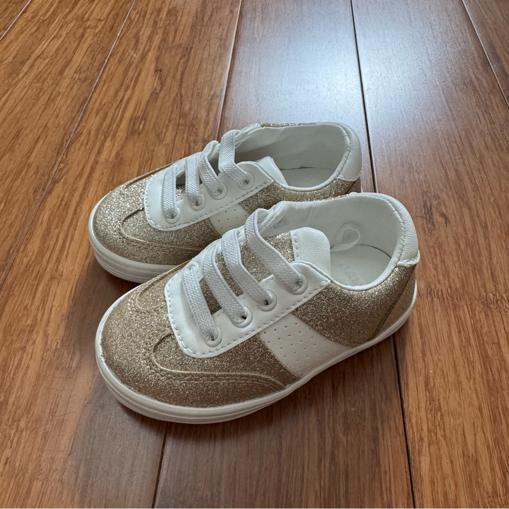 Janie and Jack Glittery Gold and White Sneakers like new